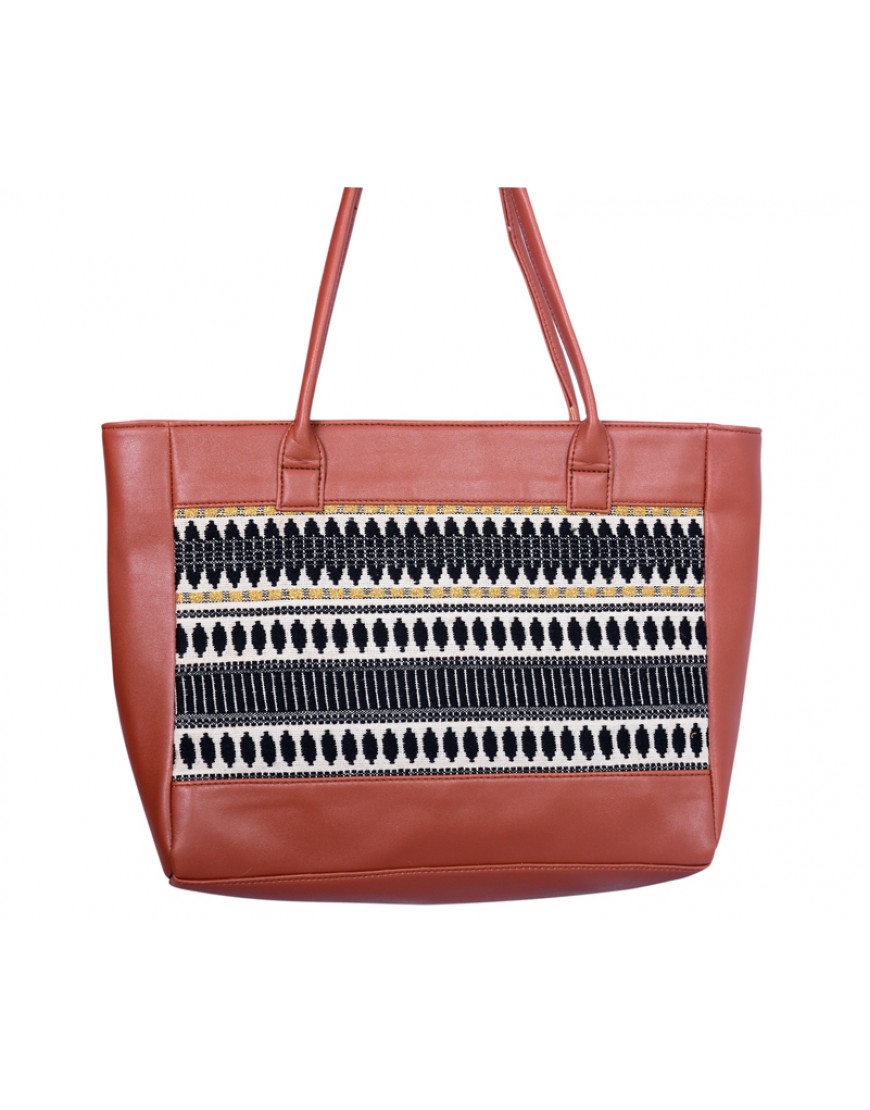 Artisanal Tote Bags & Wallets